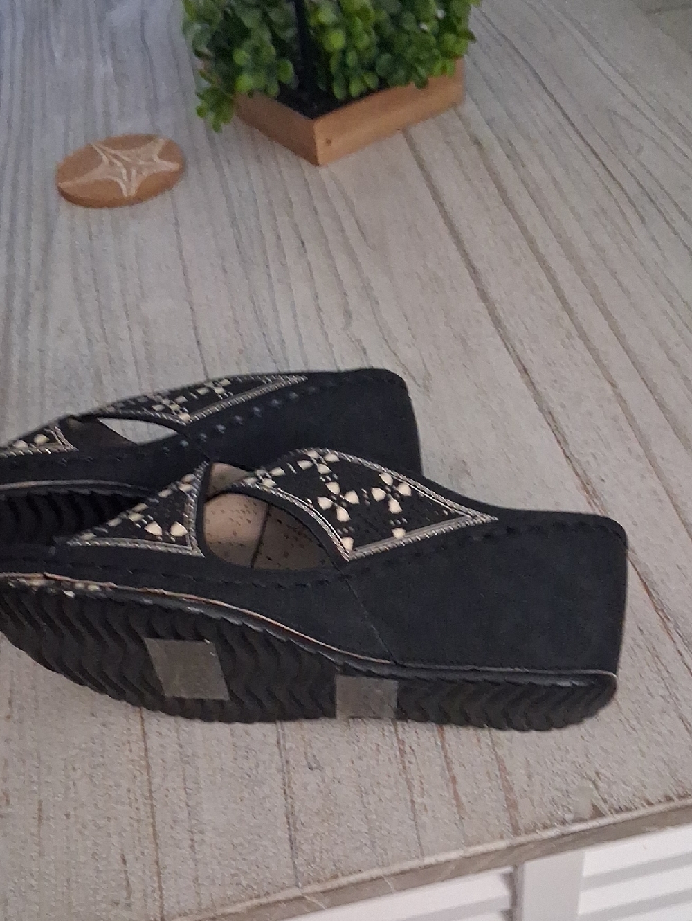 Atalina Black and Cream Crisscross Wedge Sandals - Picture 9 of 9